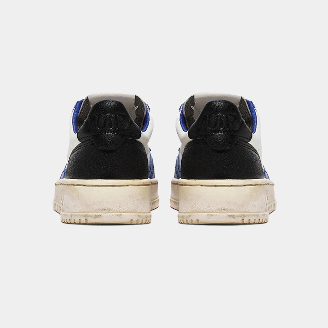 Tenis Medalist Low en Cuero Blanco Hombre A.