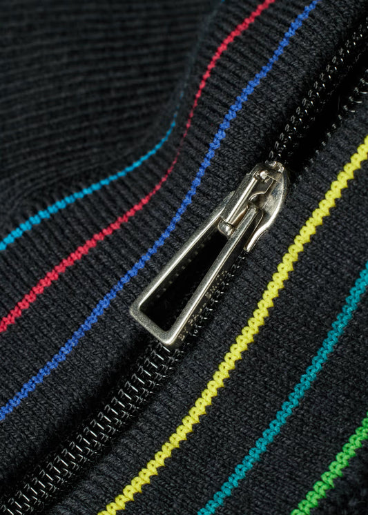 Sweater Azul Marino Detalle Color P.S.