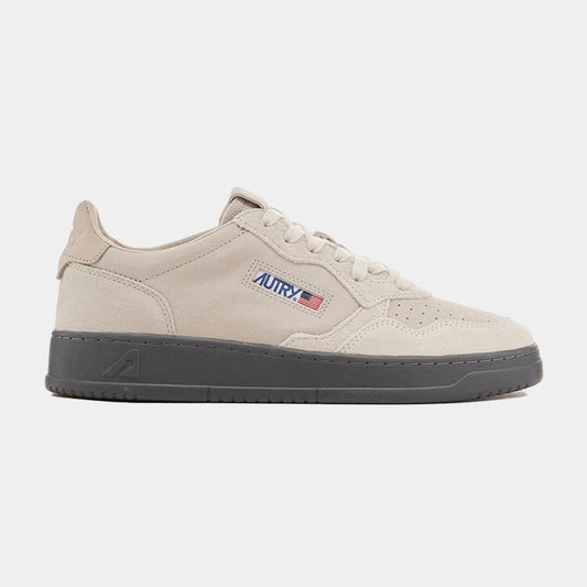 Tenis Medalist Low Gamuza Beige