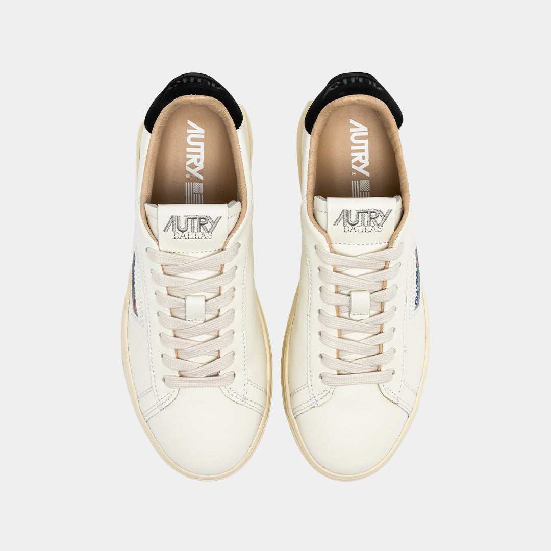 Tenis Medalist Low en Cuero Blanco/Negro